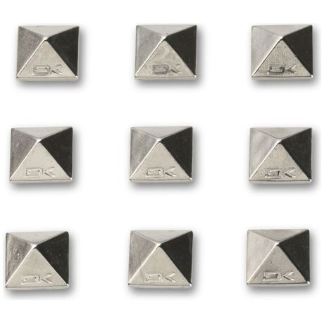 Stomp Pads Dakine Pyramid Studs Chrome